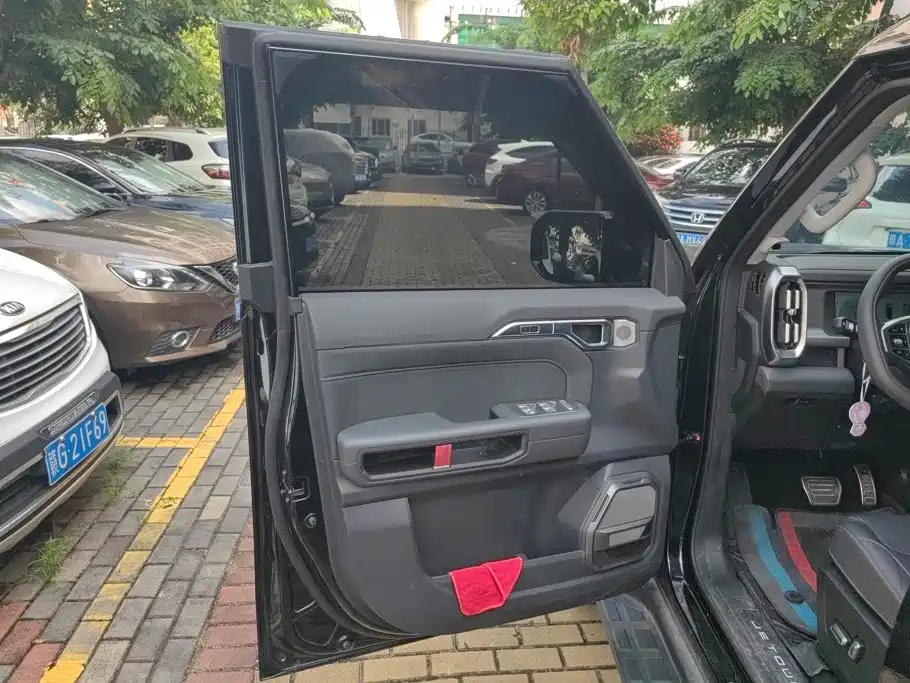 JETOUR Traveller 2024 2.0T PRO