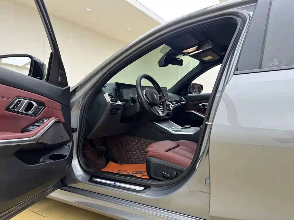 BMW 3 Series — миниатюра 8