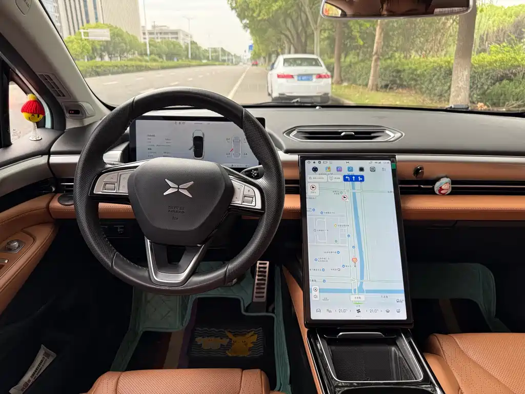 XPeng P5 — миниатюра 9