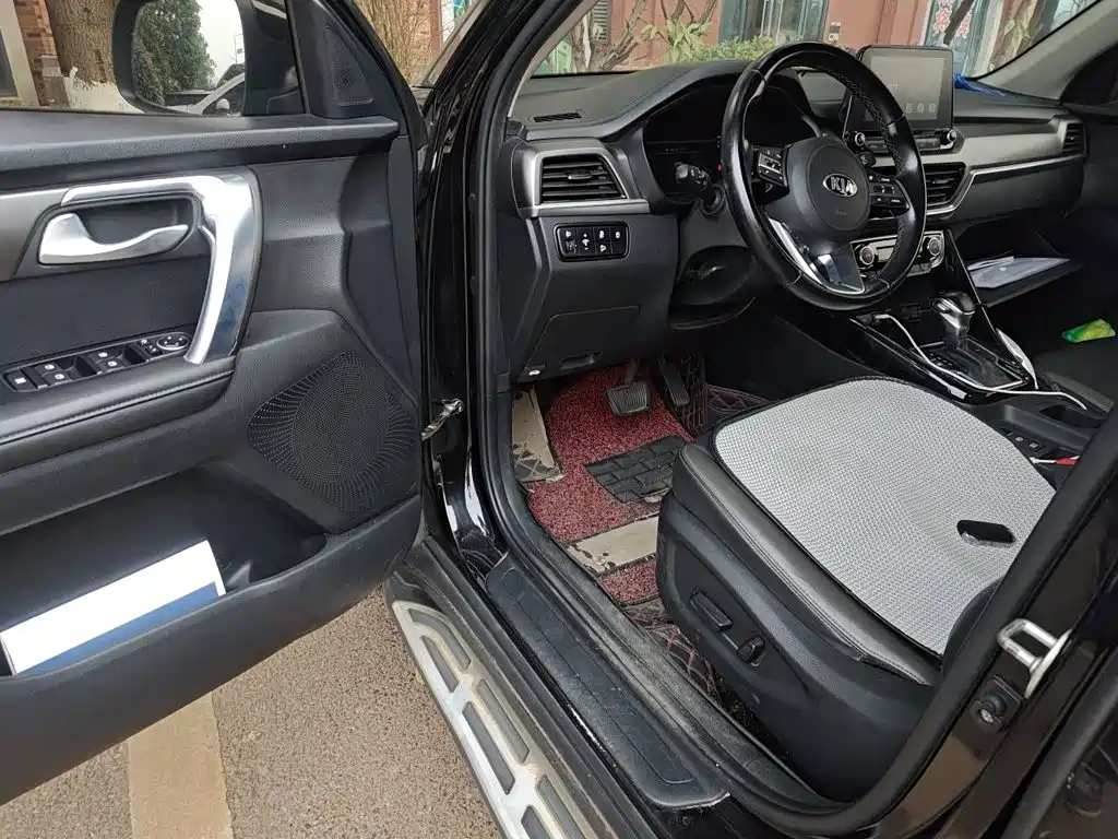 Kia Sportage — миниатюра 12