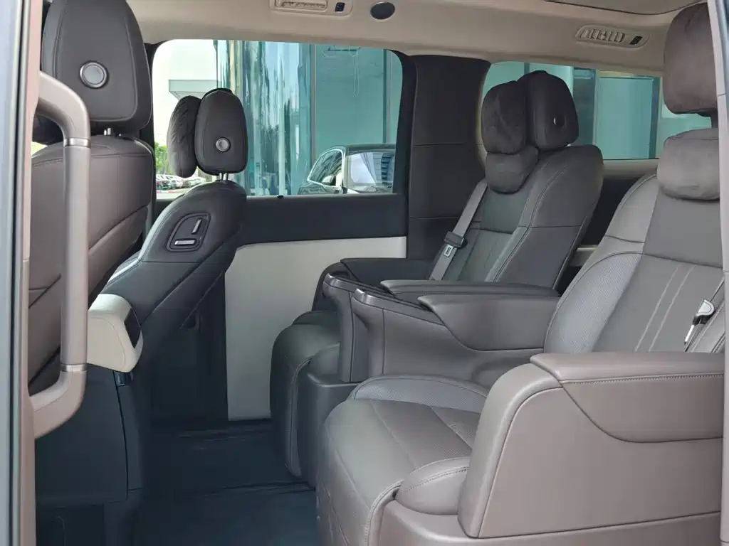 Li Auto Li MEGA — миниатюра 11