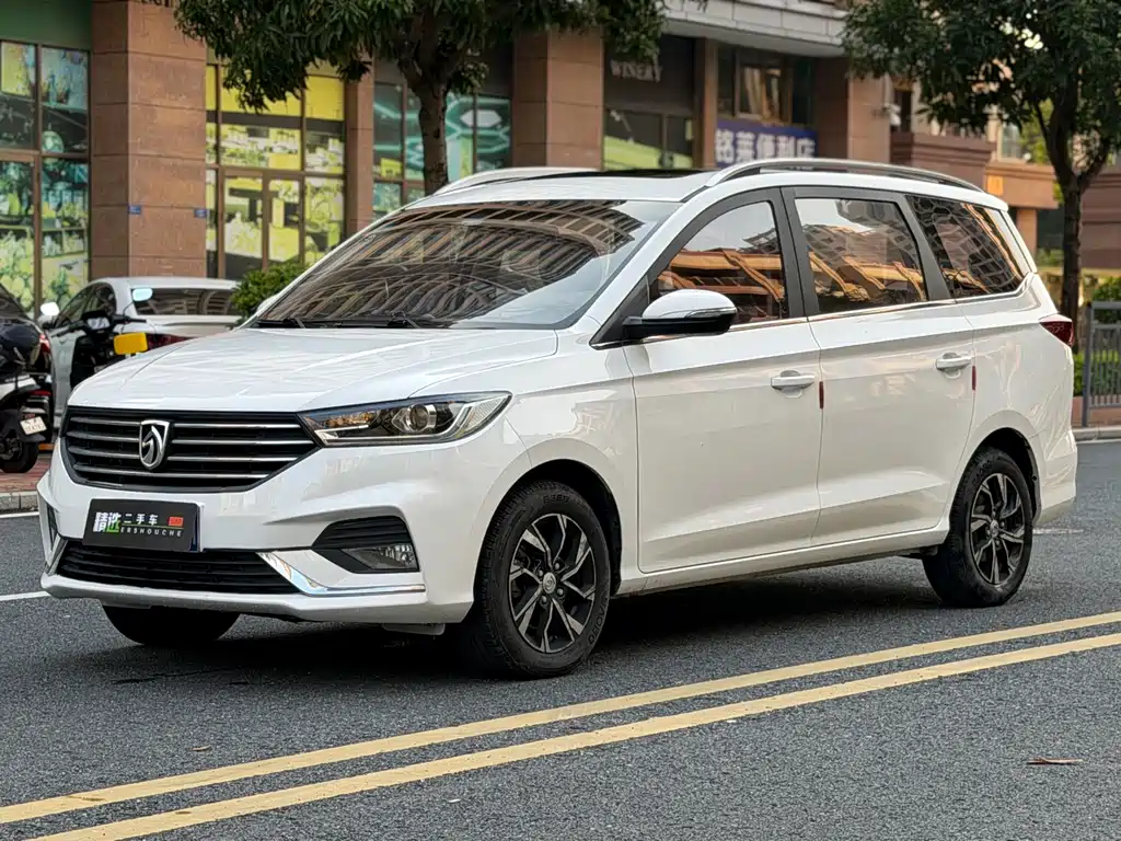 Baojun 360