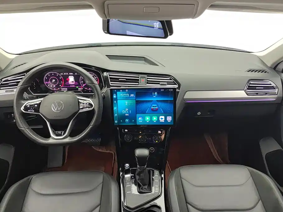 Volkswagen Tiguan L — миниатюра 12