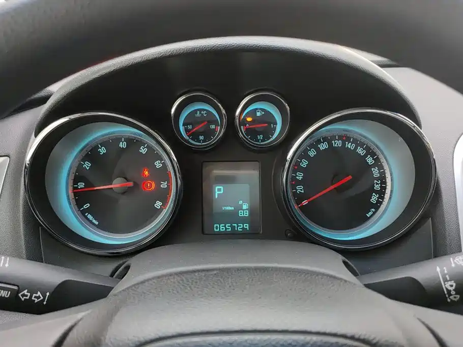 Buick Excelle — миниатюра 14