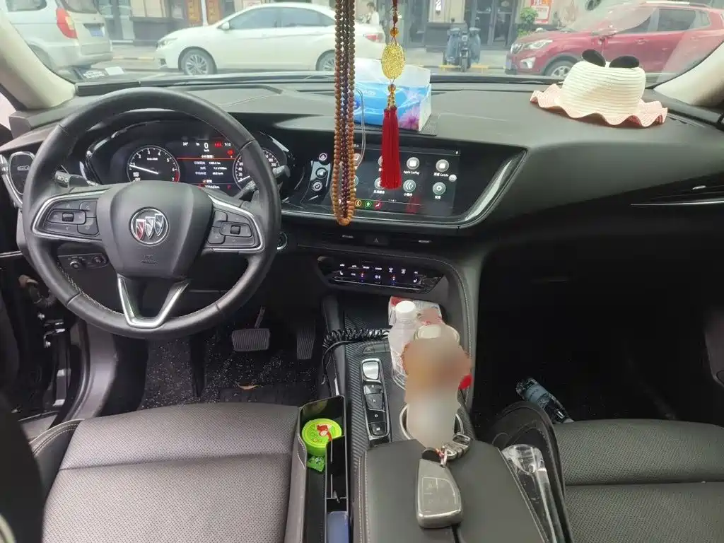 Buick Envision Plus — миниатюра 13