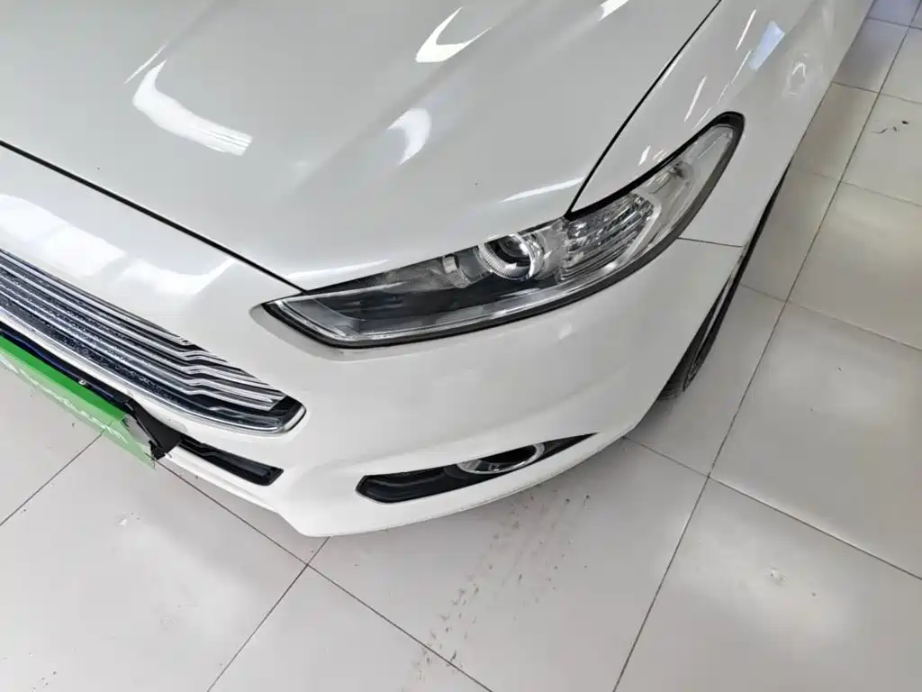 Ford Mondeo — миниатюра 24