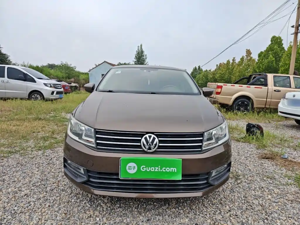 Volkswagen Santana — миниатюра 3