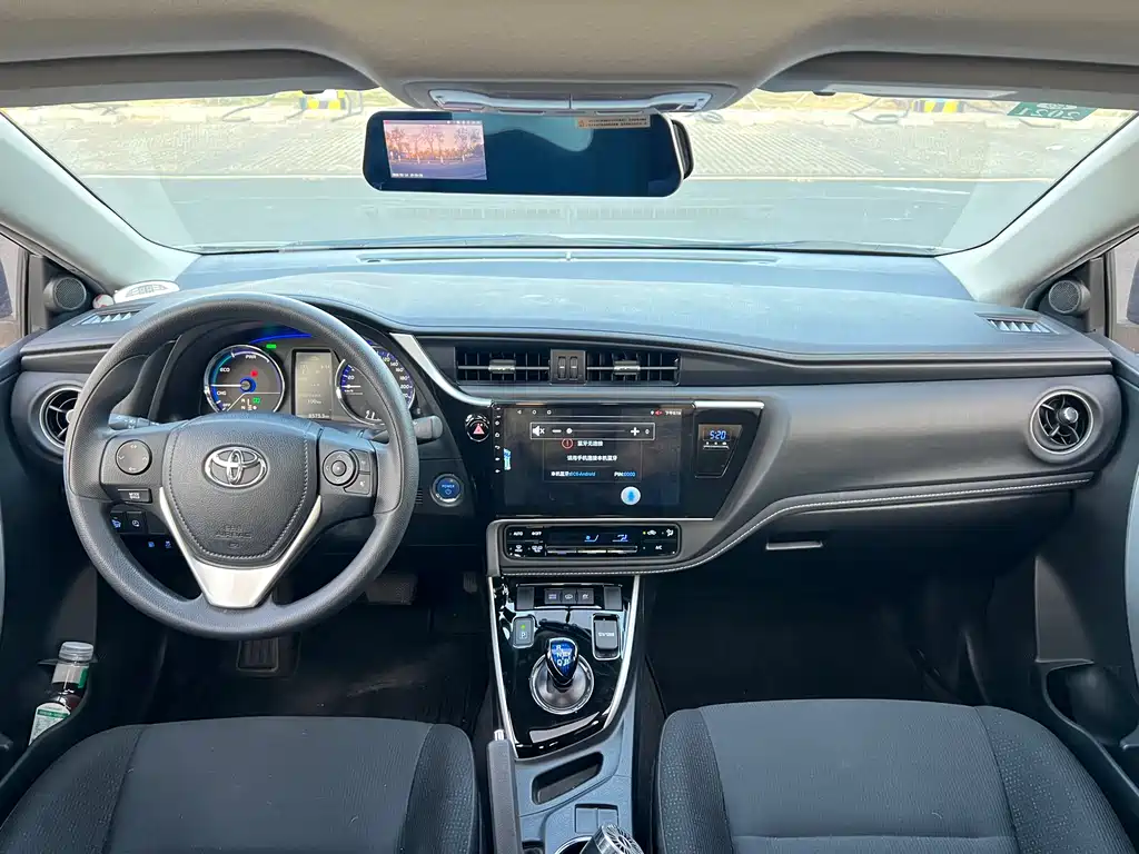 TOYOTA COROLLA DUAL ENGINE E+