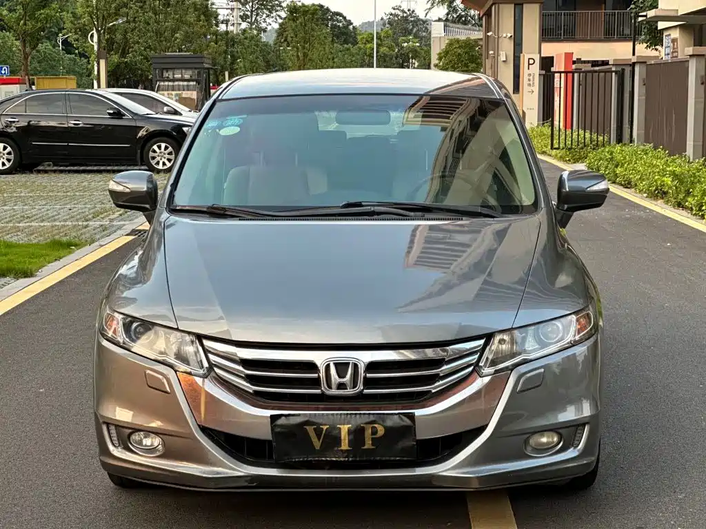 Honda Odyssey — миниатюра 2
