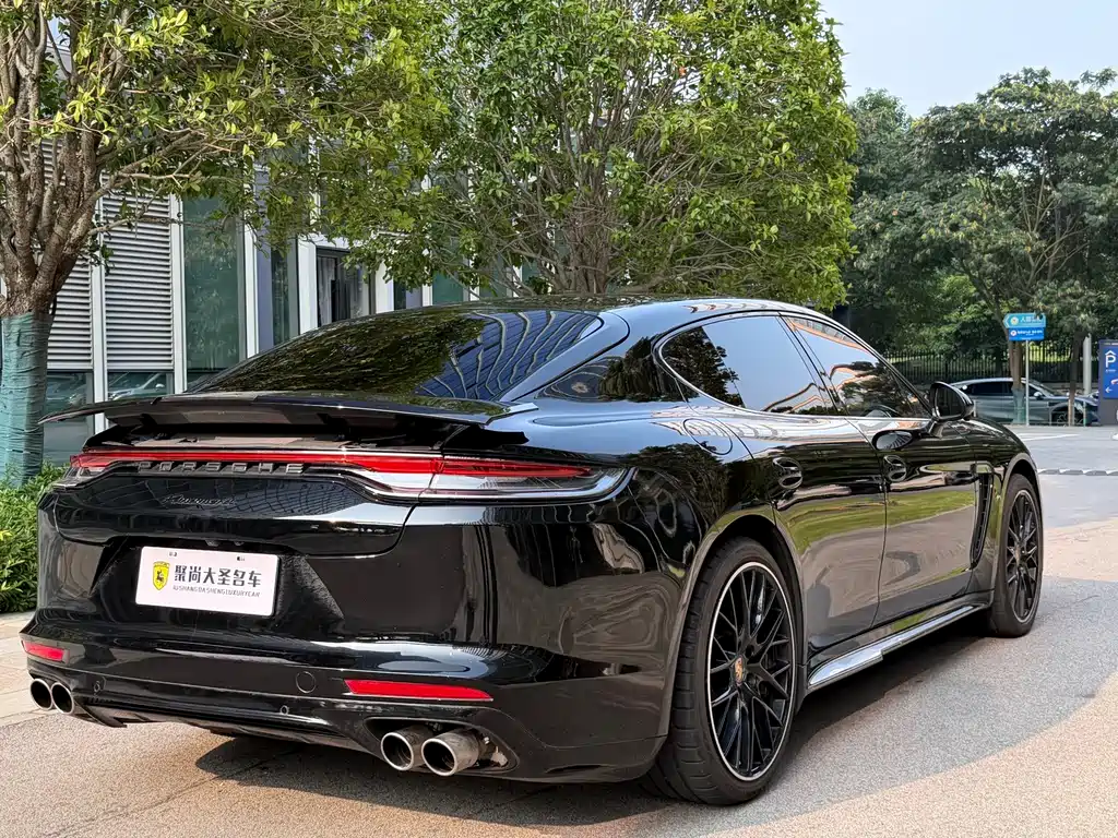 Porsche Panamera — миниатюра 7