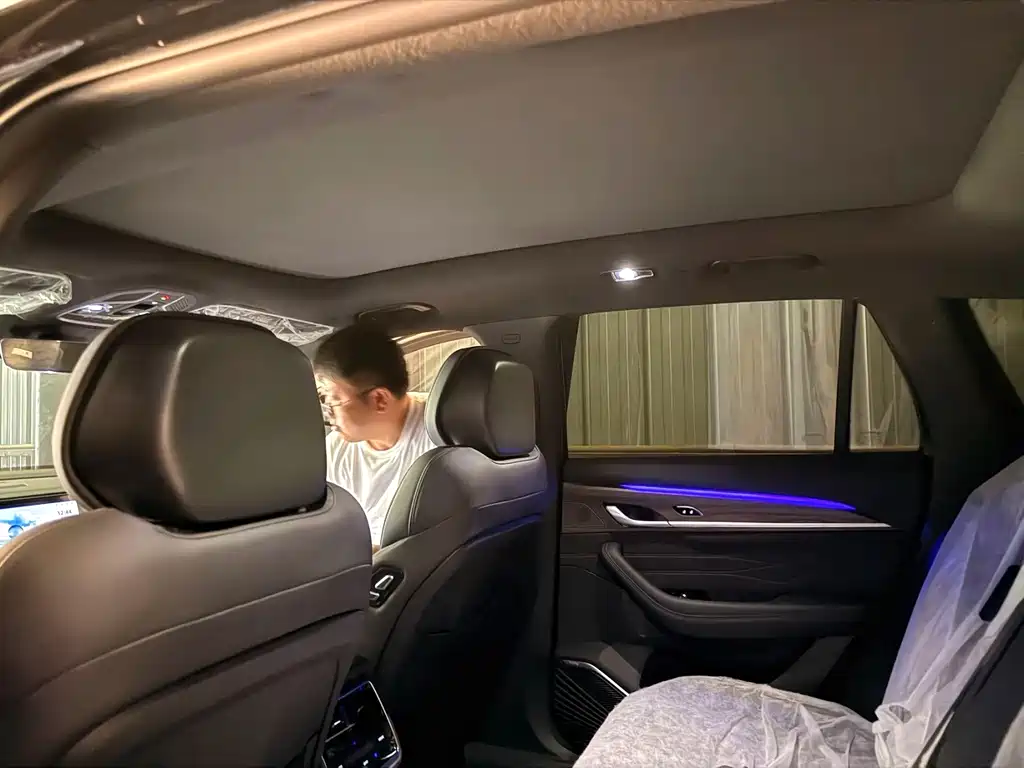 Geely Xingyue L — миниатюра 4