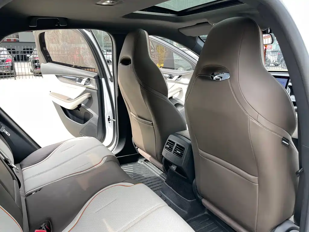 BYD Qin PLUS — миниатюра 12