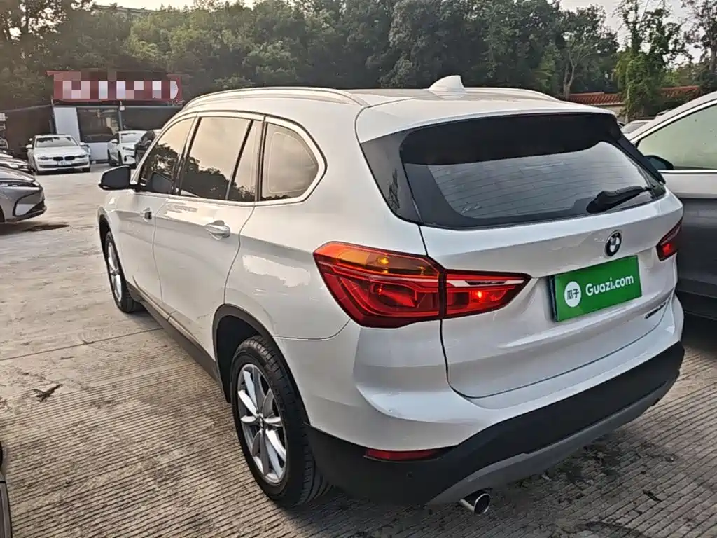 BMW X1 — миниатюра 5