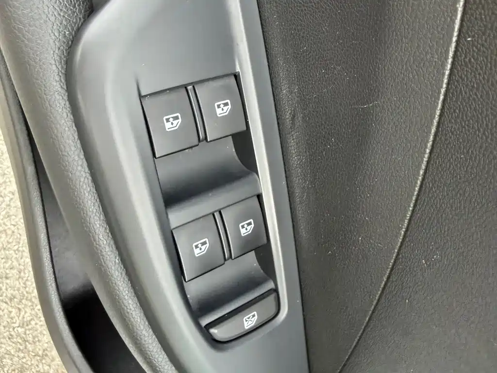 Buick Excelle — миниатюра 22