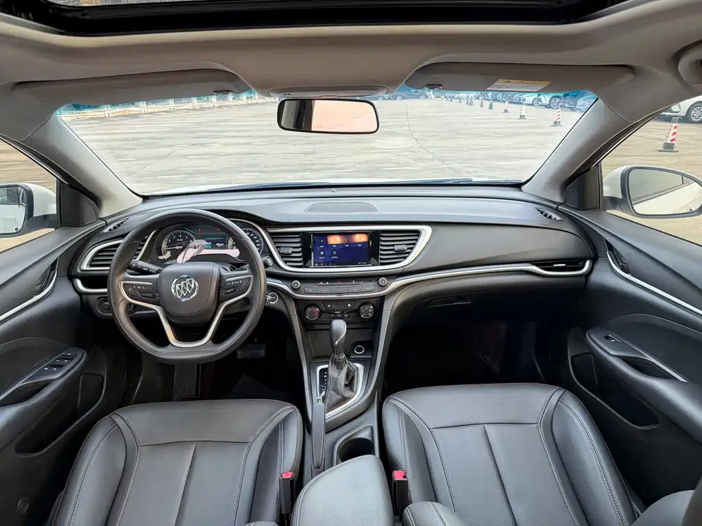 Buick Excelle — миниатюра 9