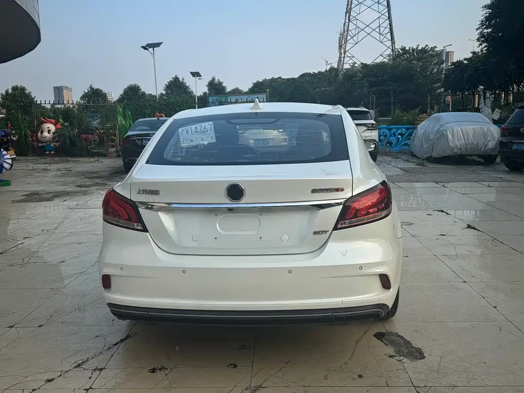 MG 6 New Energy — миниатюра 5