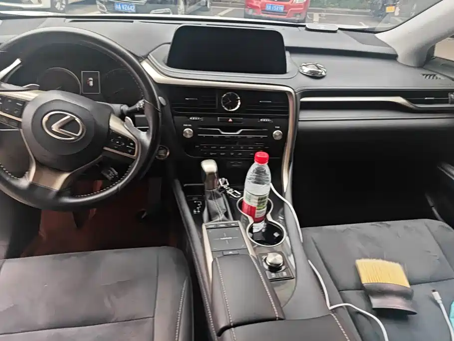 Lexus RX — миниатюра 12