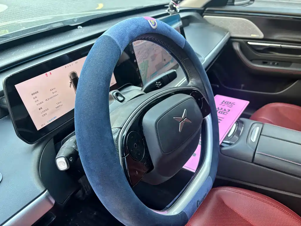 XPeng P7 — миниатюра 6