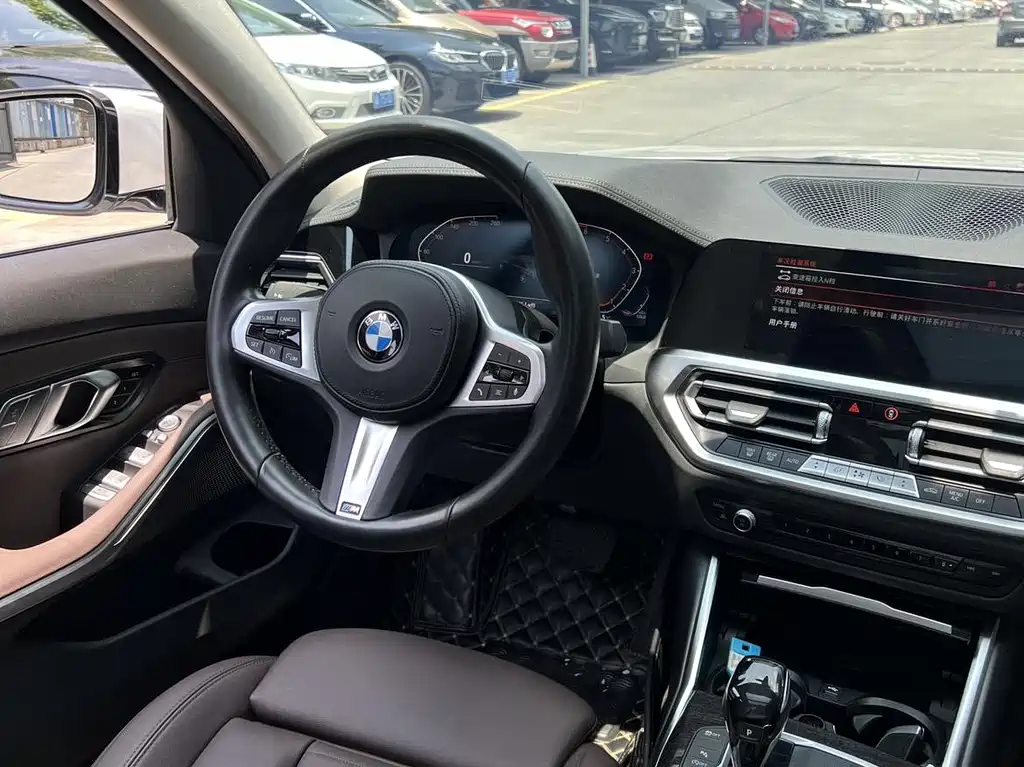 BMW 3 Series — миниатюра 17