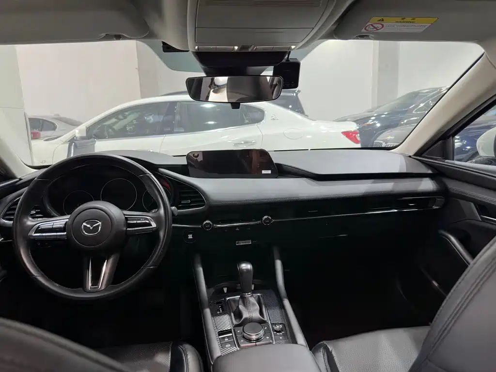 Mazda 3 Axela — миниатюра 11