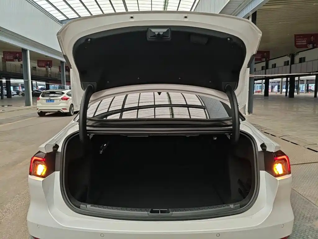 Ford Mondeo — миниатюра 19
