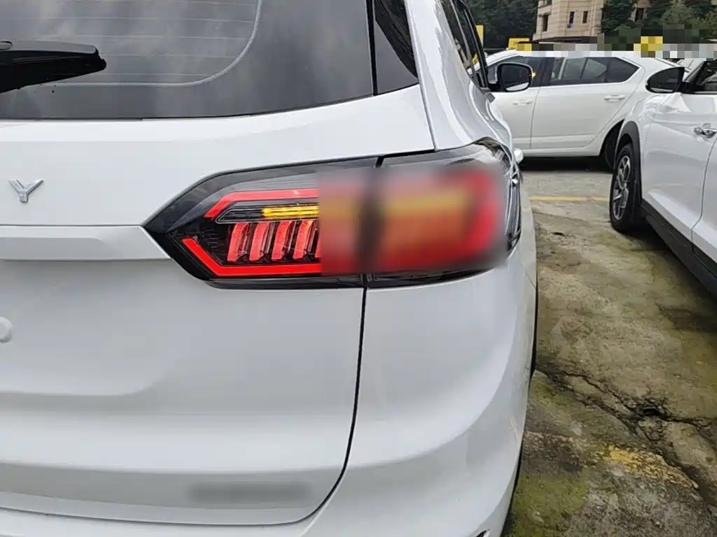 Chery Tiggo 8 — миниатюра 8