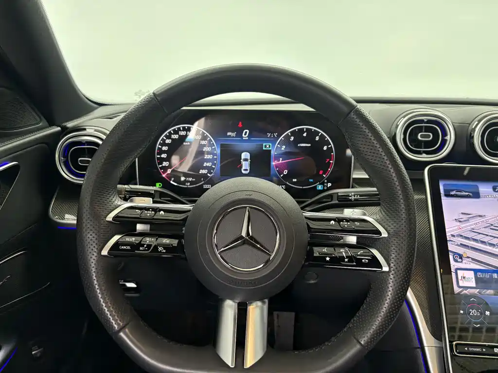 Mercedes-Benz C-Class — миниатюра 15