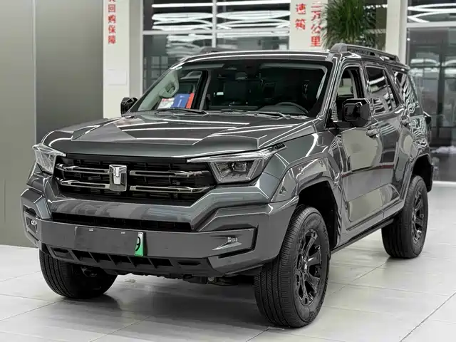 TANK TANK 400 NEW ENERGY 2025