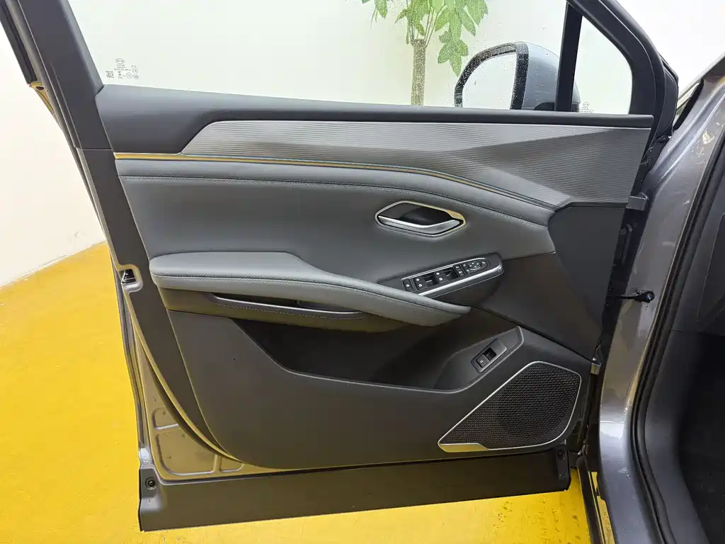 BYD Song L DM-i L DM-i 2026 200KM