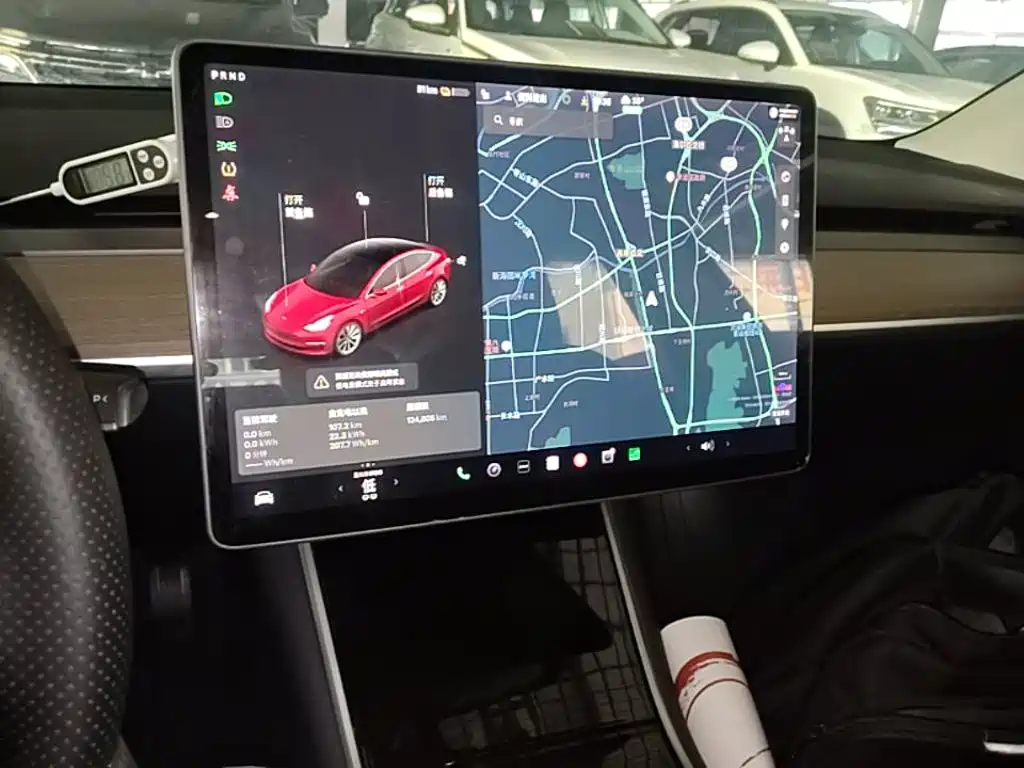 Tesla Model 3 — миниатюра 13