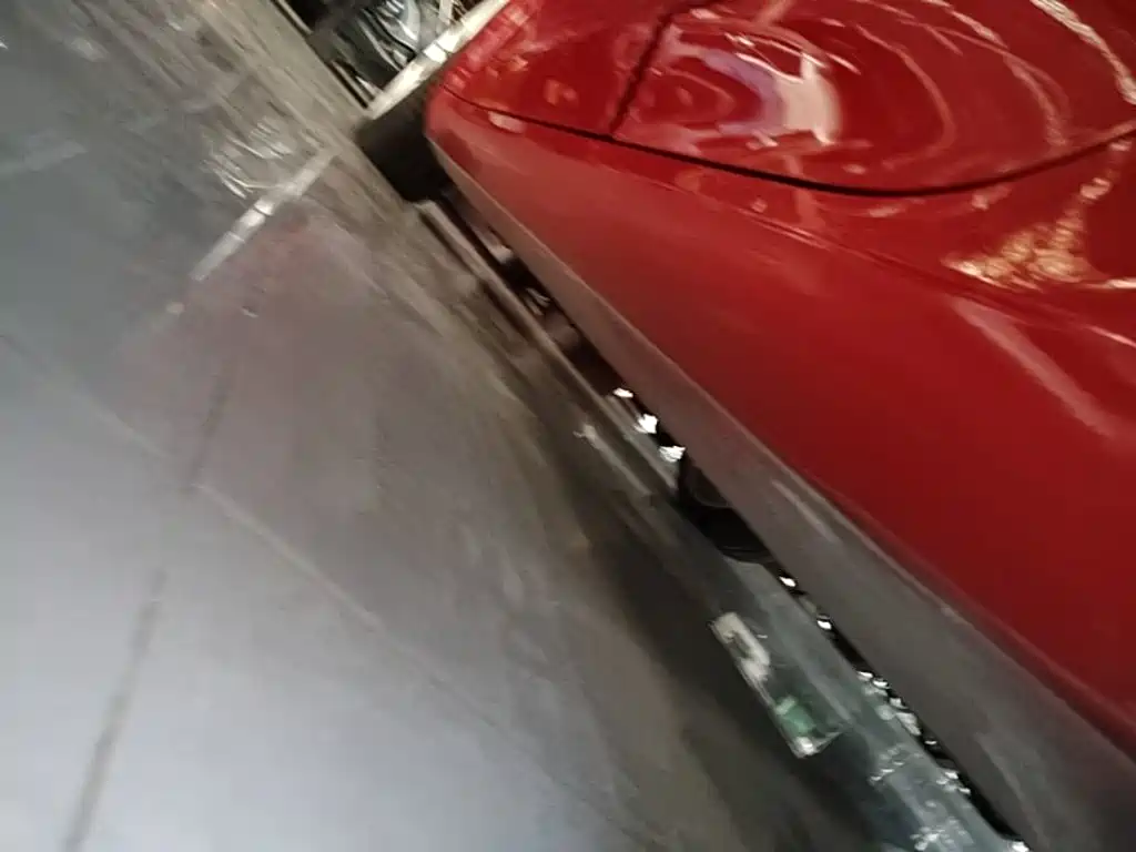 Tesla Model 3 — миниатюра 22