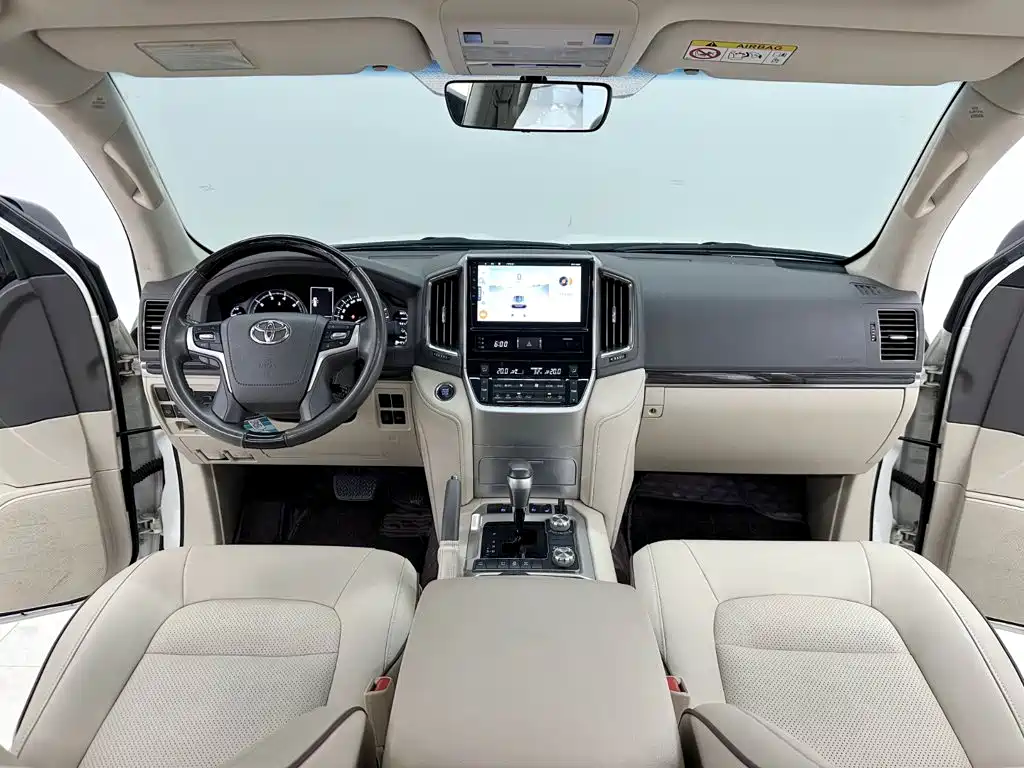 Toyota Land Cruiser — миниатюра 11