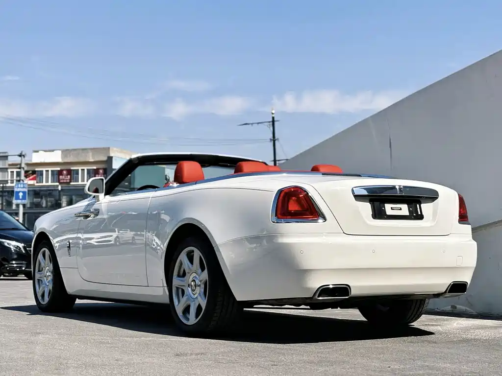 Rolls-Royce Dawn — миниатюра 7