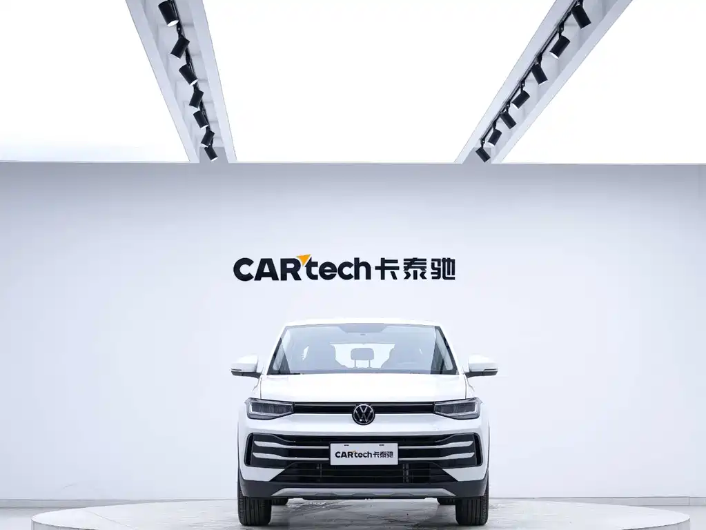 Volkswagen Tharu 2025 1.5L