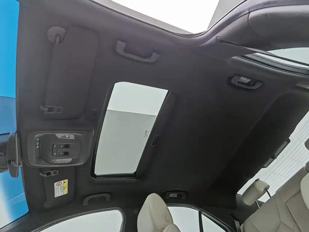 Cadillac CT4 — миниатюра 14