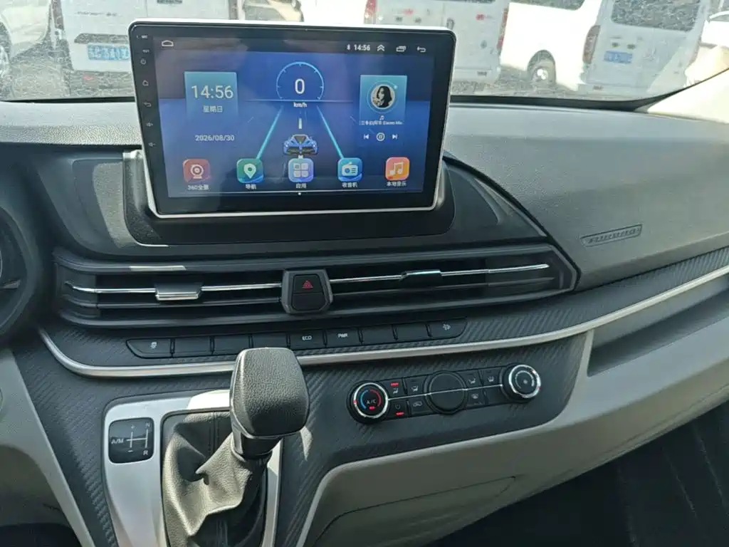 Maxus V90 — миниатюра 13