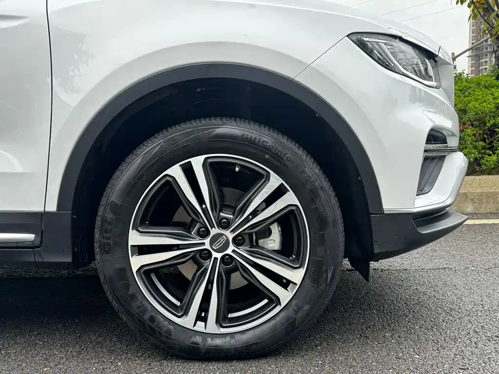 Geely Boyue — миниатюра 22