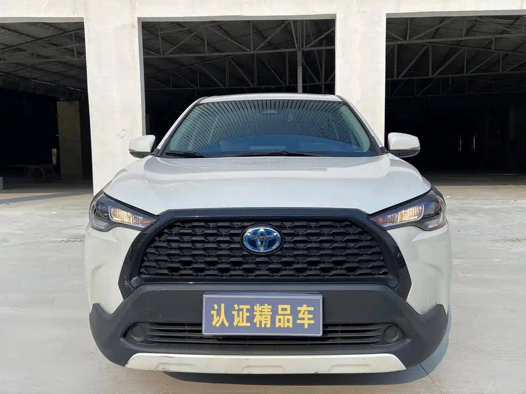 Toyota Corolla Cross — миниатюра 2