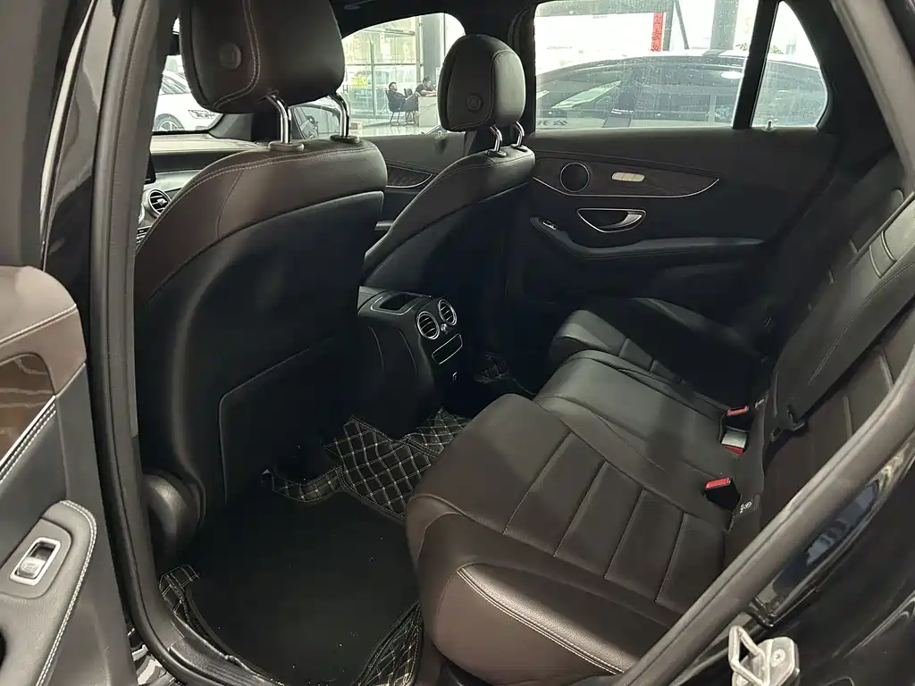 Mercedes-Benz GLC — миниатюра 15