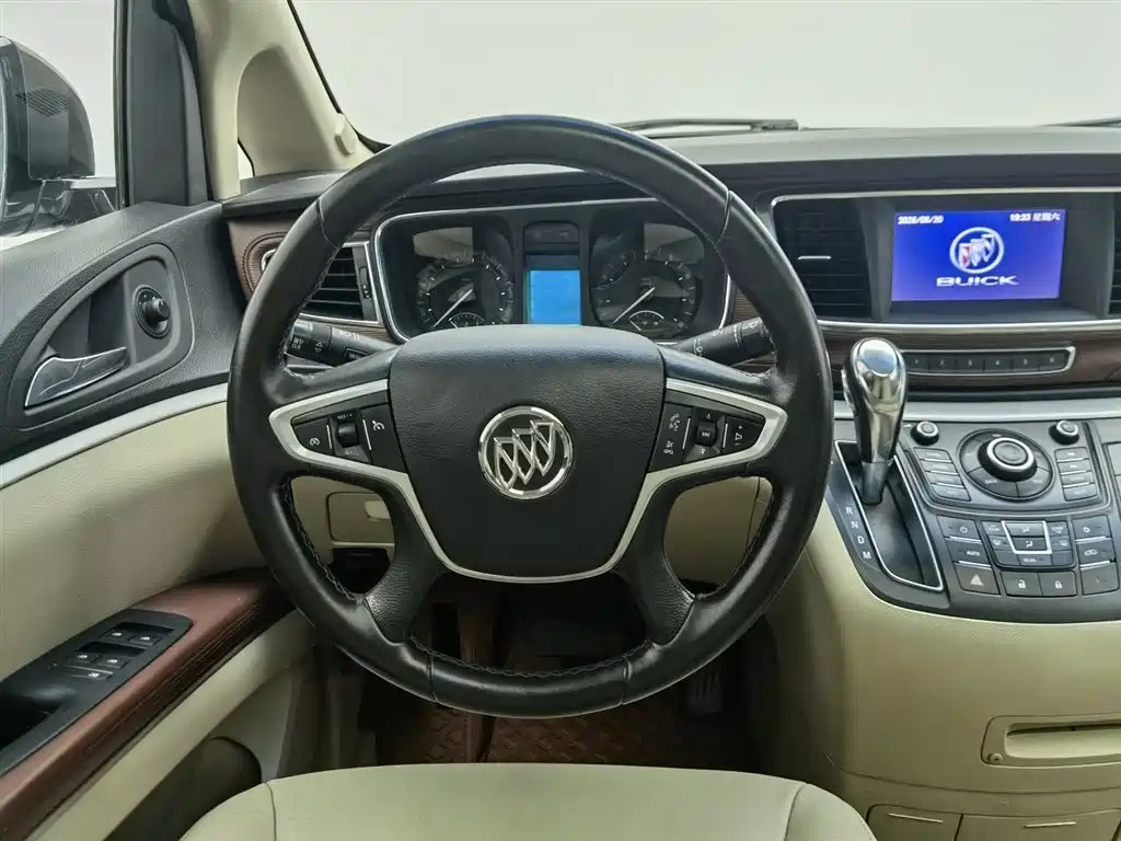 Buick GL8 — фотографии объявления, Фото 11