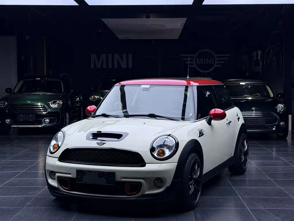 MINI