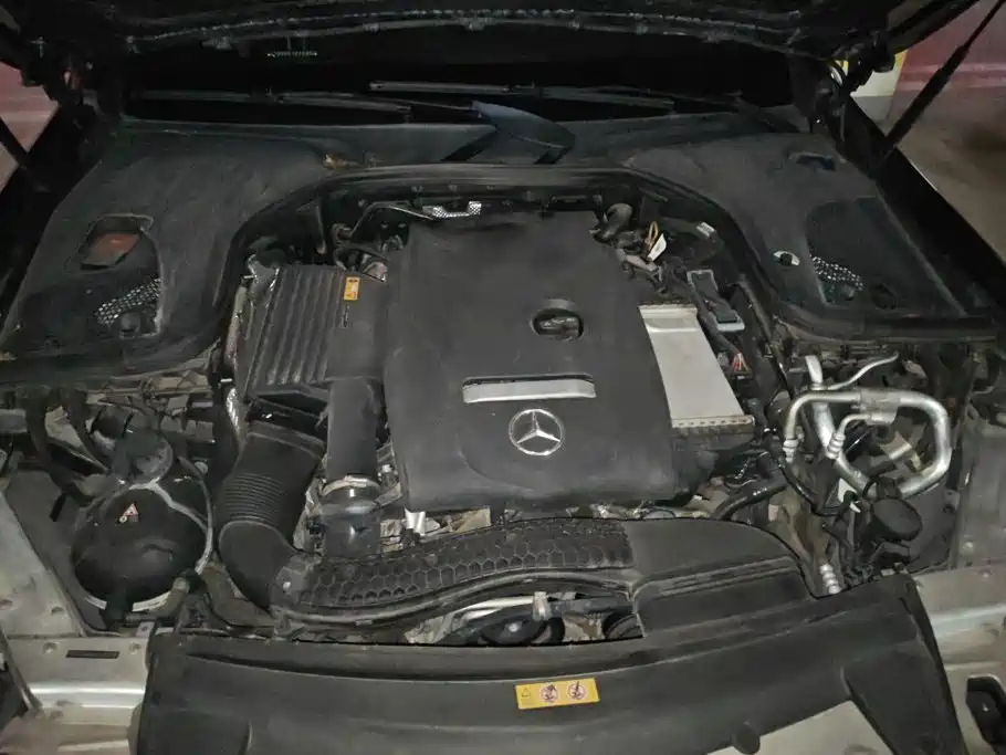Mercedes-Benz E-Class — миниатюра 10