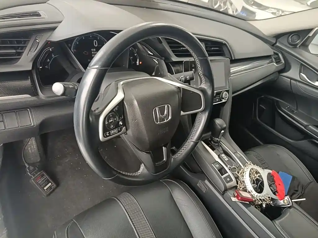 Honda Civic — миниатюра 11