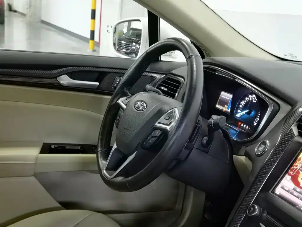 Ford Mondeo — миниатюра 22