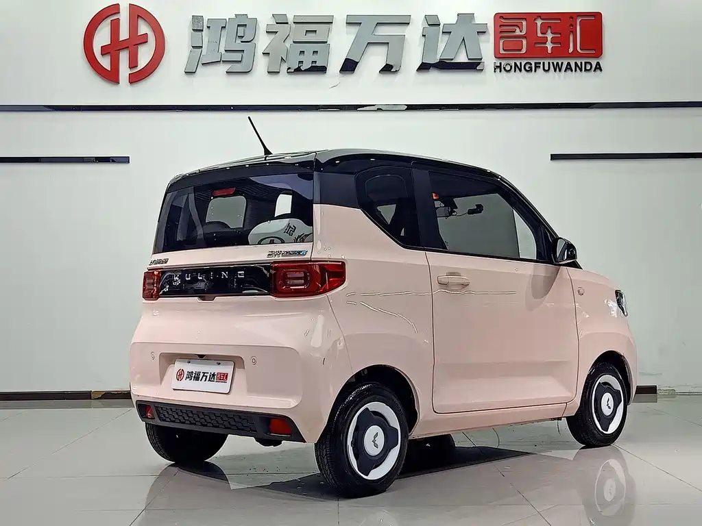 Wuling MINIEV — миниатюра 4