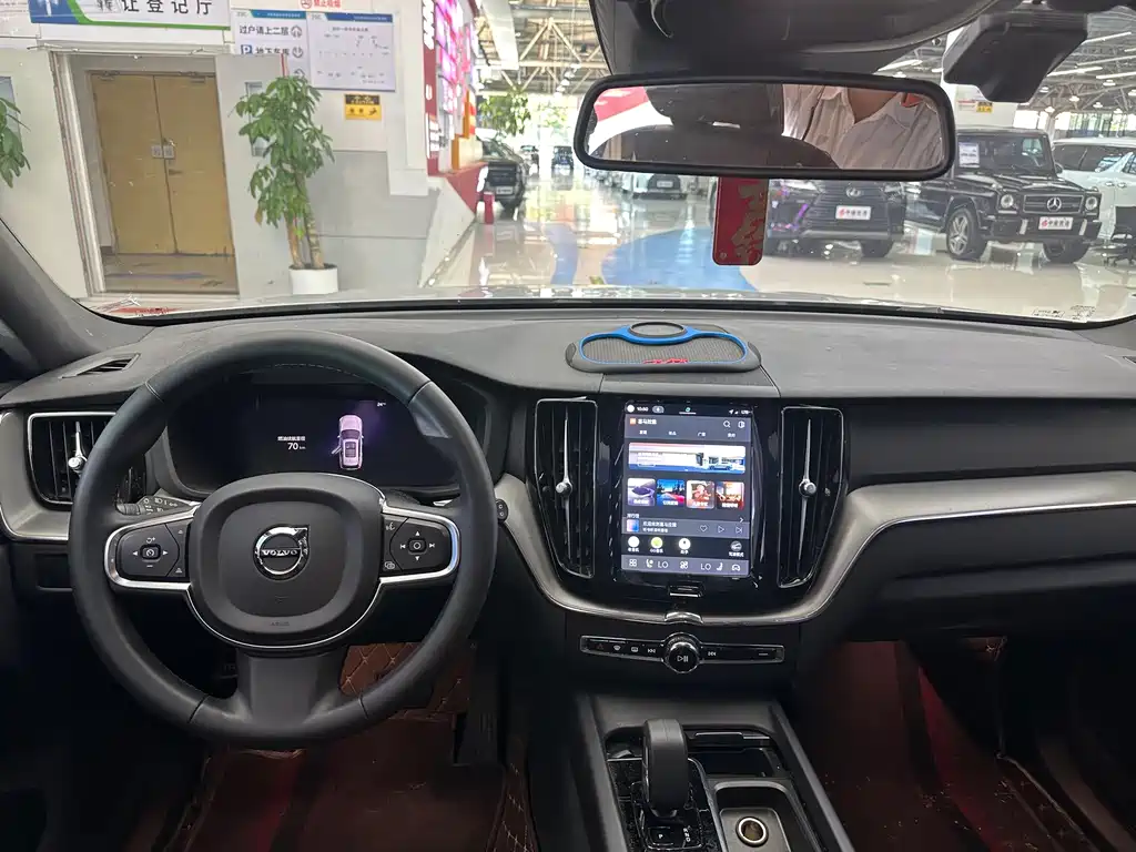 Volvo XC60 — миниатюра 15