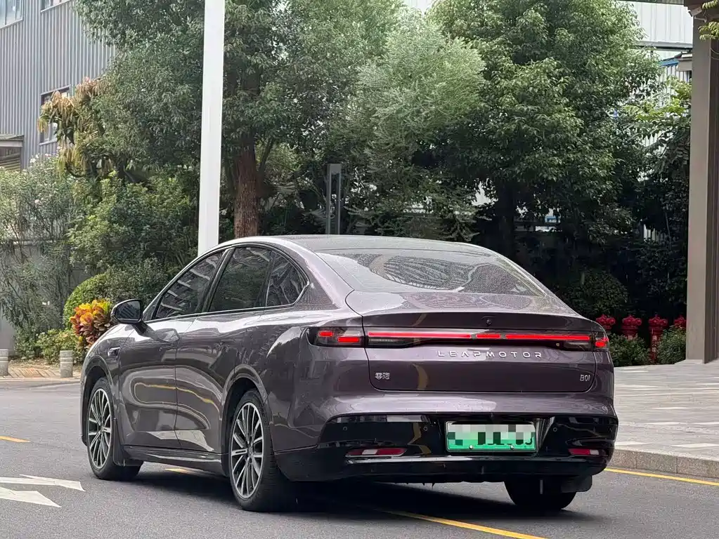 Leapmotor Ноль один. — миниатюра 11