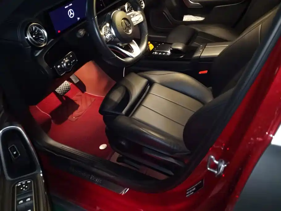 Mercedes-Benz A-Class — миниатюра 9