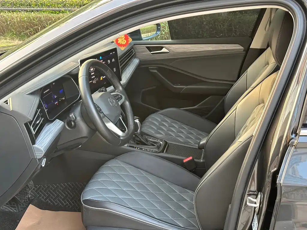 Volkswagen Sagitar — миниатюра 4