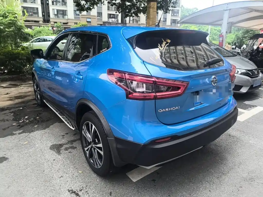 Nissan Qashqai — миниатюра 5